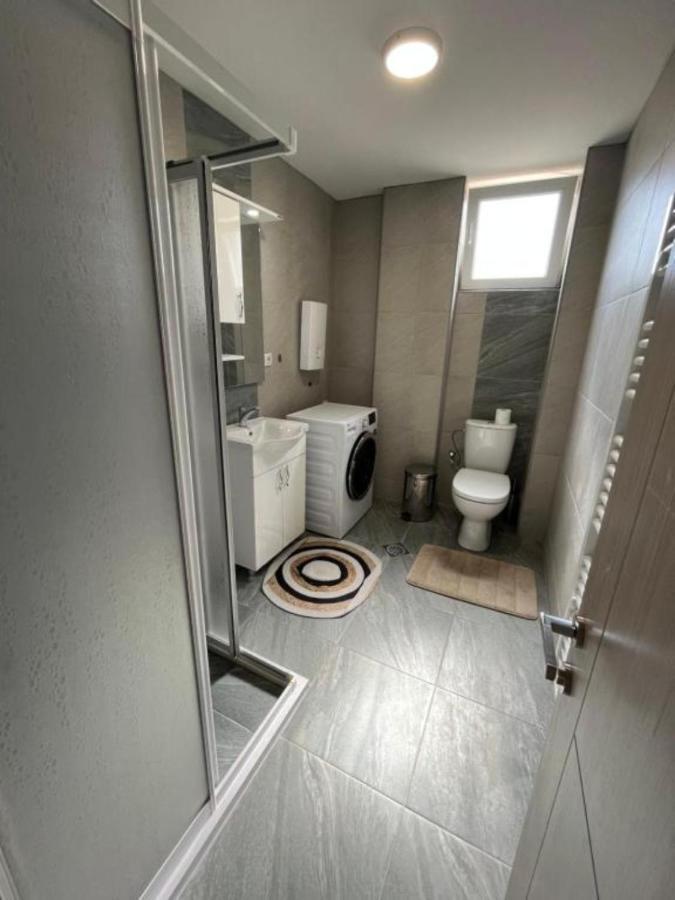 L&L Luxury Apartments 비톨라 외부 사진